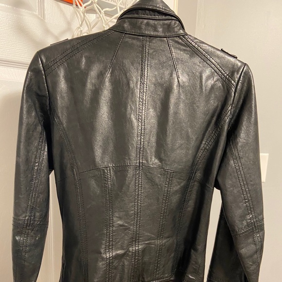 Danier leather jacket - Picture 3 of 4